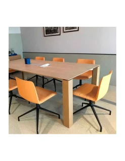 Mesa Extra Table | Andreu World